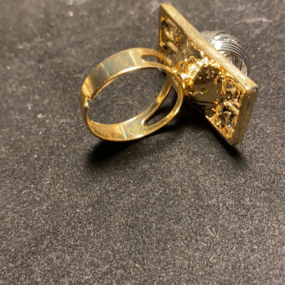 Earring and ring set - Picture 3 of 7